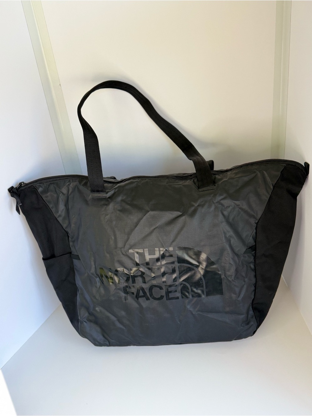 The North Face Stratoliner 20L Black Duffel Tote Bag with Carrying Bag